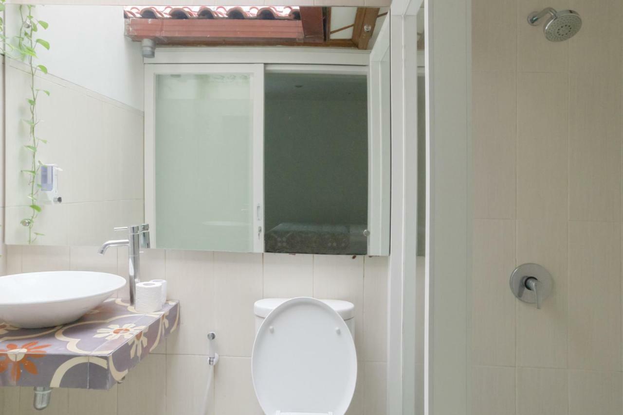Reddoorz Plus @ Demangan Gejayan Pakualaman Exterior photo